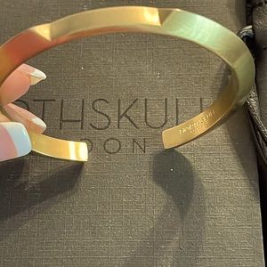 Men's Gold End Cuff Bracelet,18kt Gold Plated Steel (High Polish)